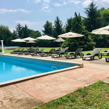 Tilumina Vendeghazak -timea Vendeghaz Ferienhaus Balatonboglár